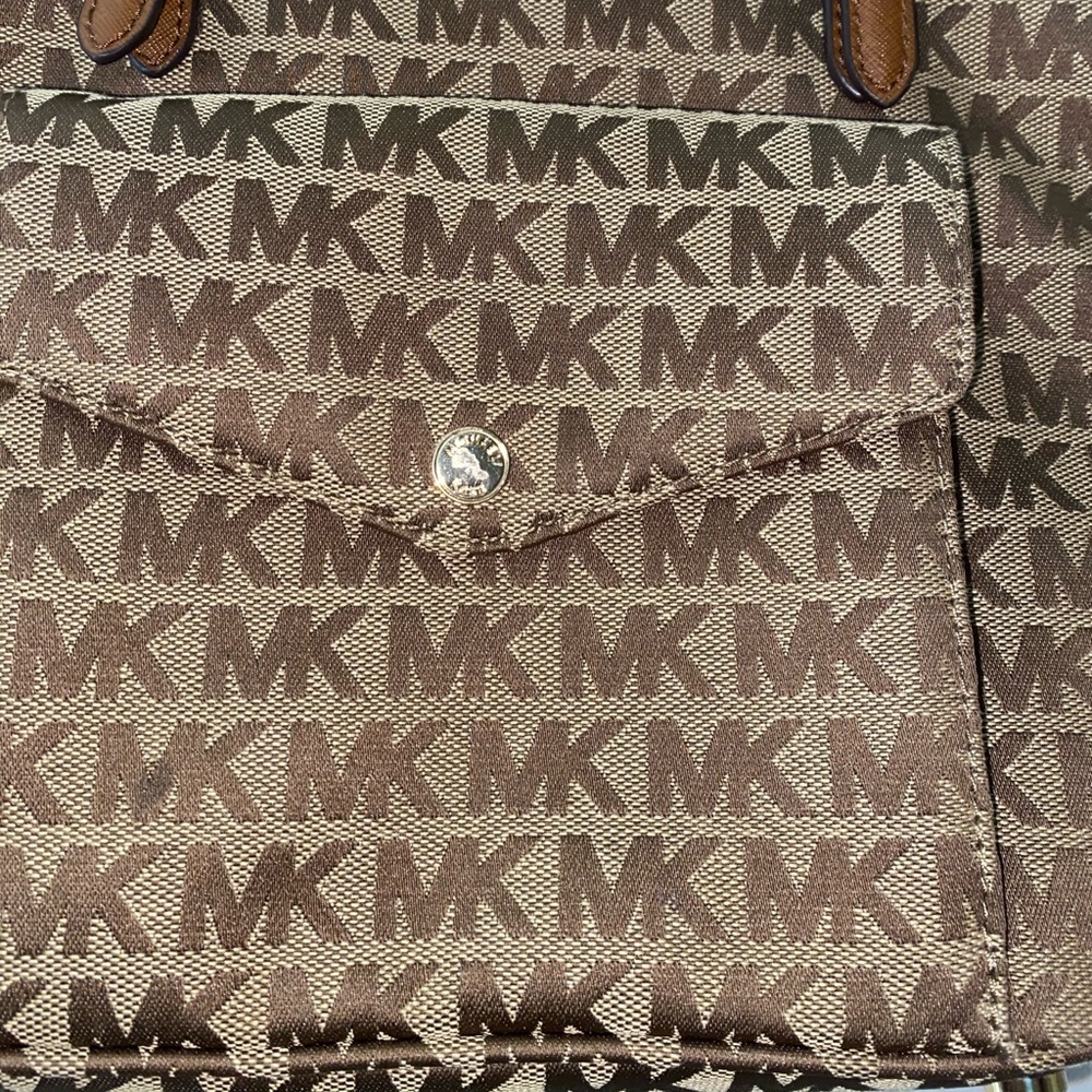 Michael Kors Handbag - Picture 3 of 13